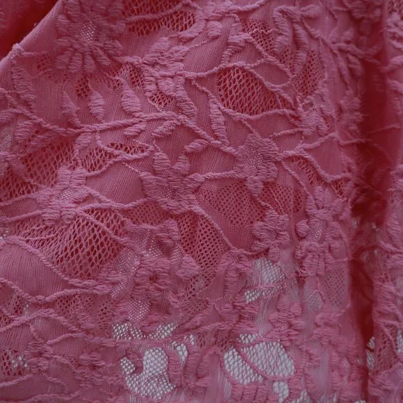 The Pyramid Collection Pink Lace Blouse - Picture 8 of 16